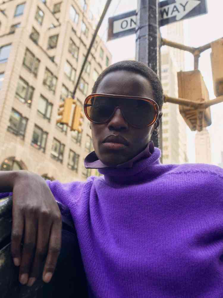 COS LANSEAZA CAMPANIA DE TOAMNA-IARNA 2026, AVANDU-I PE PARK GYUYOUNG SI AWAR ODHIANG IN PRIM PLAN, INAINTE DE REVENIREA LA NEW YORK FASHION WEEK
